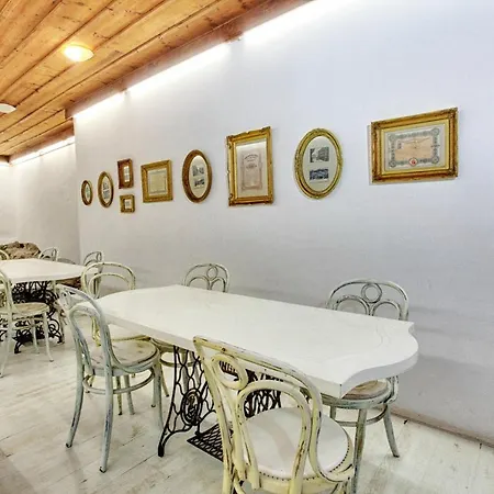 Old بيت ضيافة